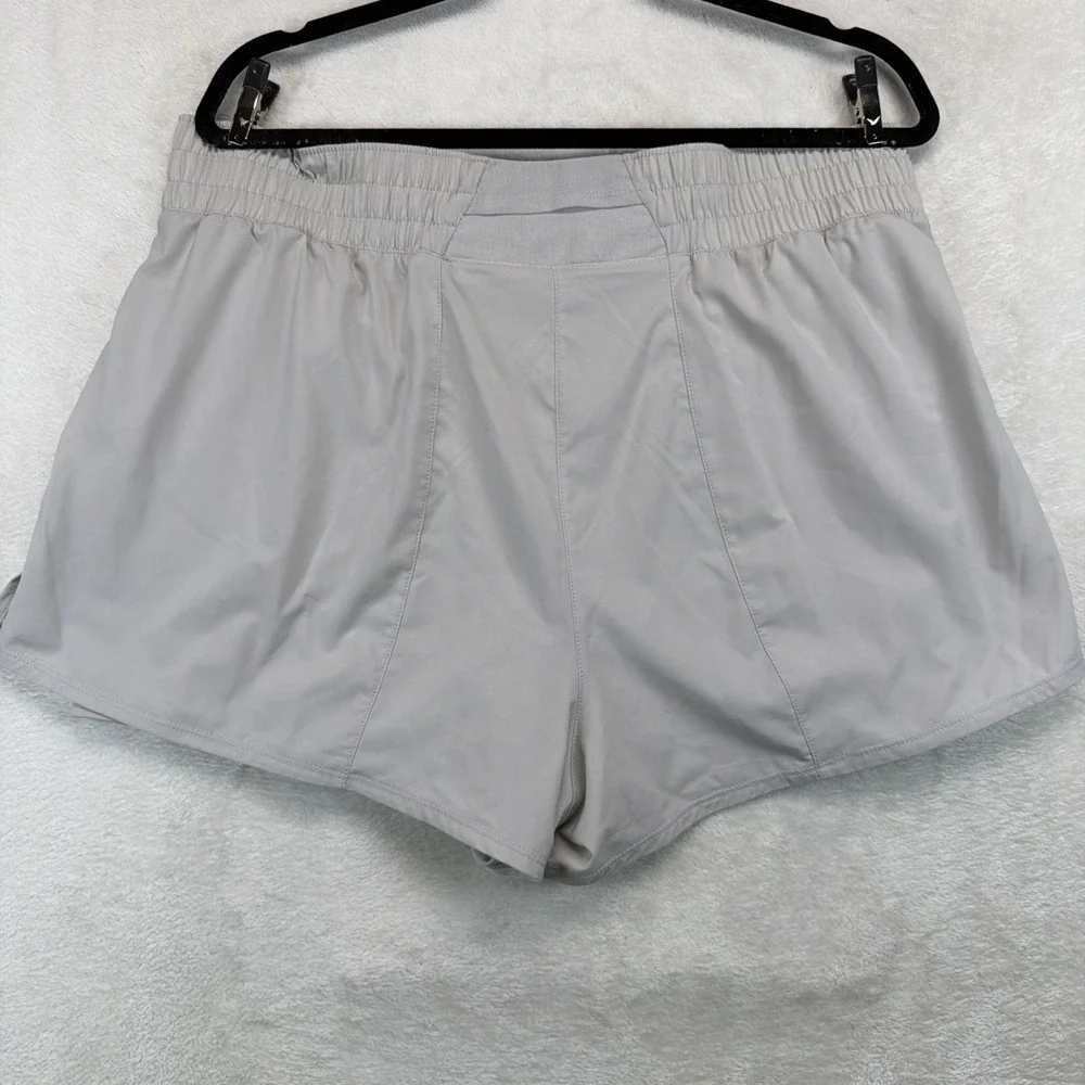 Nike Dri-FIT Womens Running Shorts XL Lined Beige Athletic Workout Gym Training